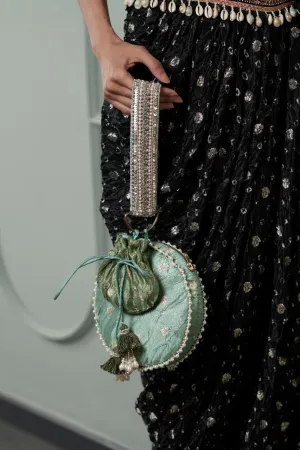 MUSKAAN BATUA
