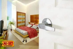 NuSet Tustin: Privacy Lever (Satin Chrome)