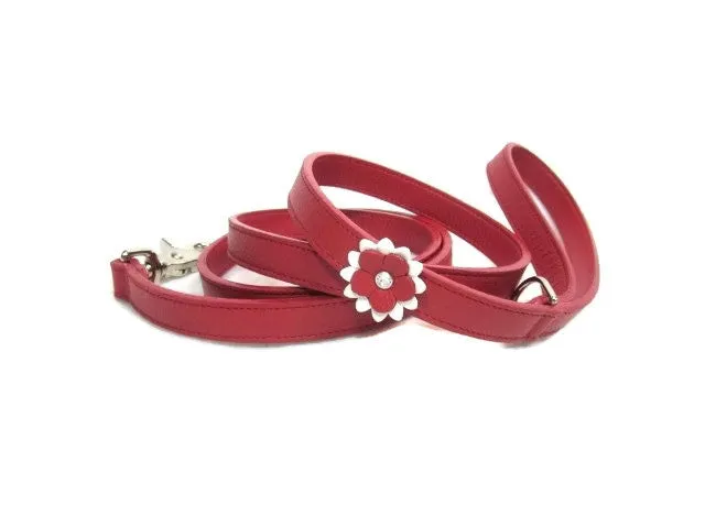 Penelope Leash with Single Leather Flower Crystal on Flower