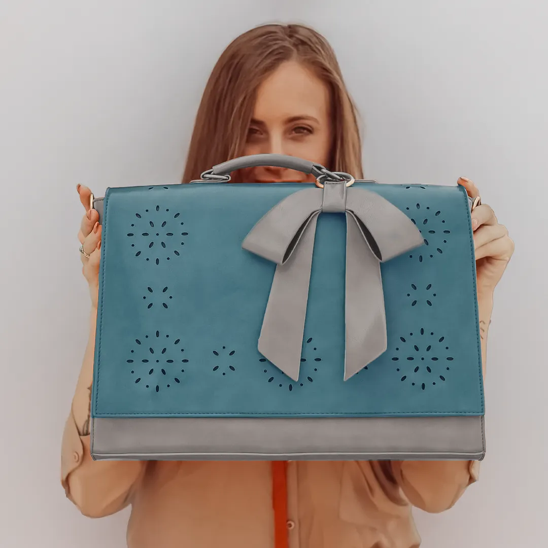 Pocketful Of Sunshine Messenger 17" - Blue-Grey