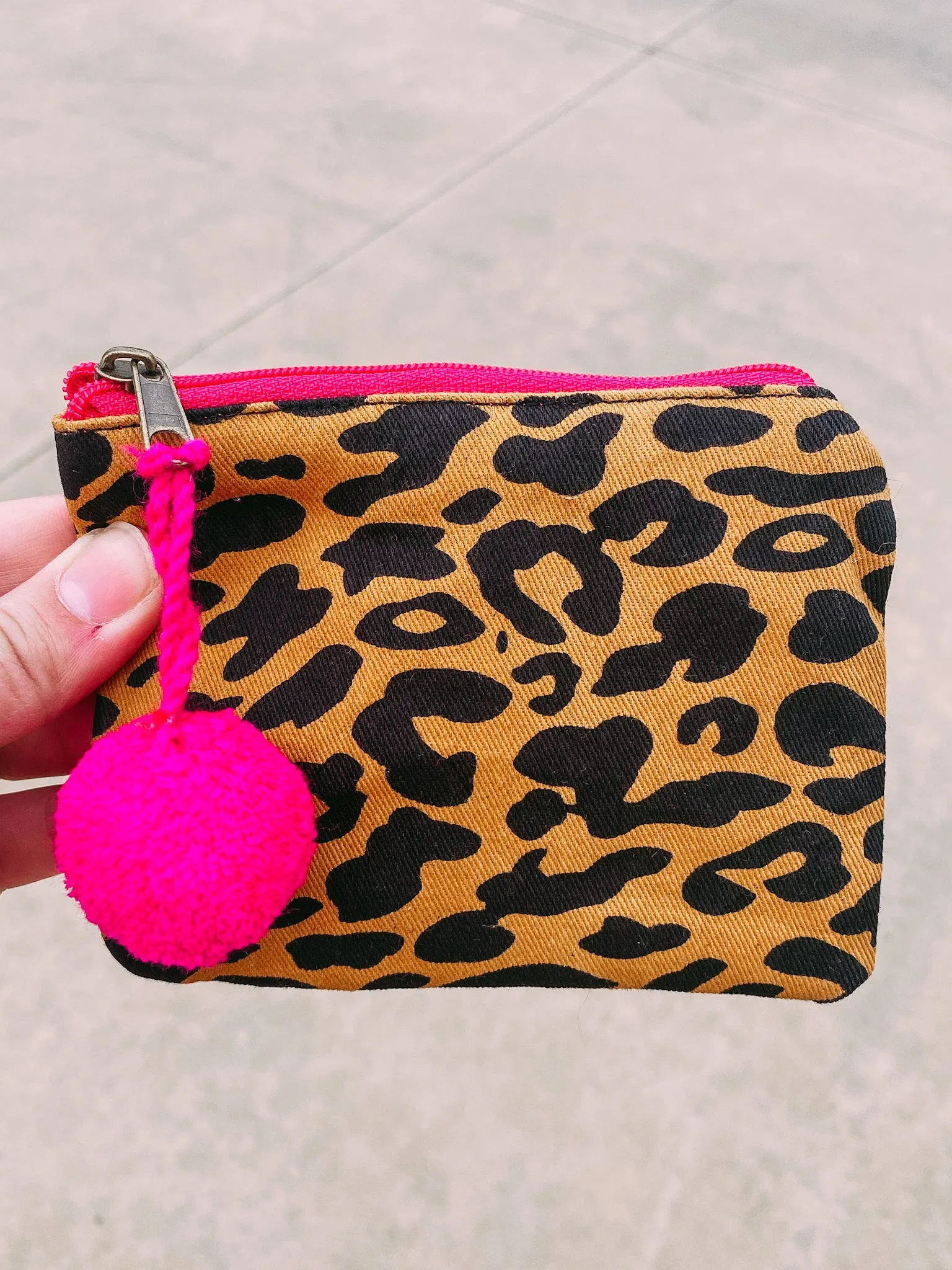 Pom Pom Coin Purse
