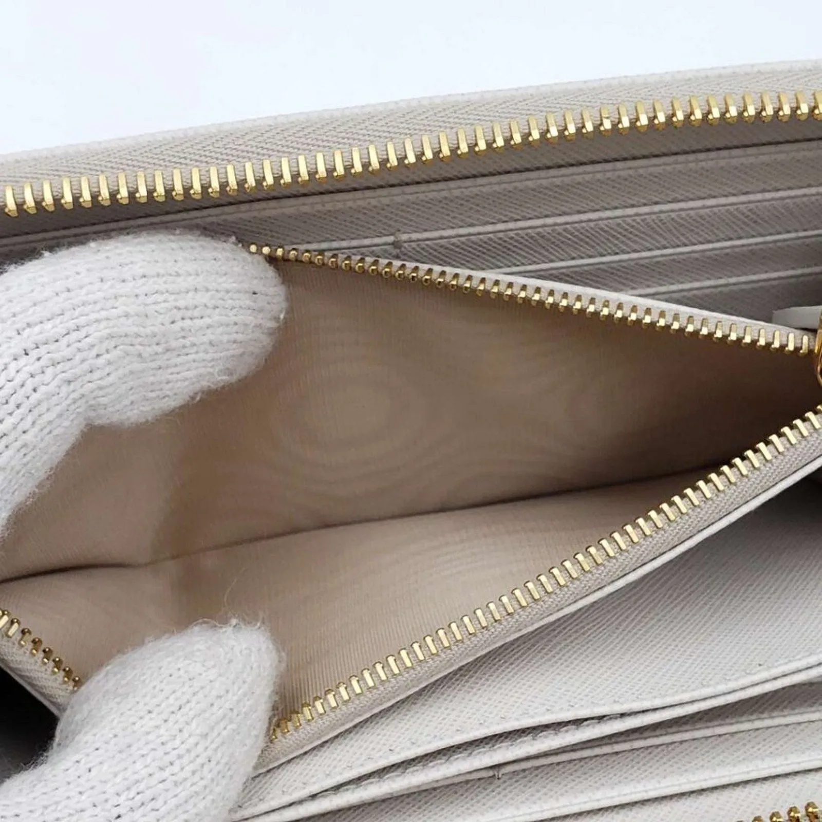 PRADA Saffiano Ribbon Leather Zippy Wallet