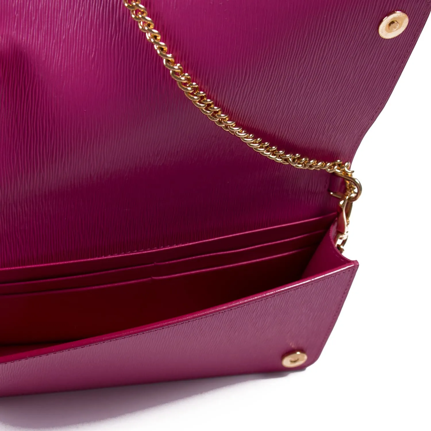 Prada Saffiano Wallet on Chain