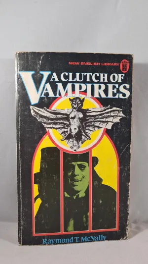 Raymond T McNally - A Clutch of Vampires, New English, 1976, Paperbacks