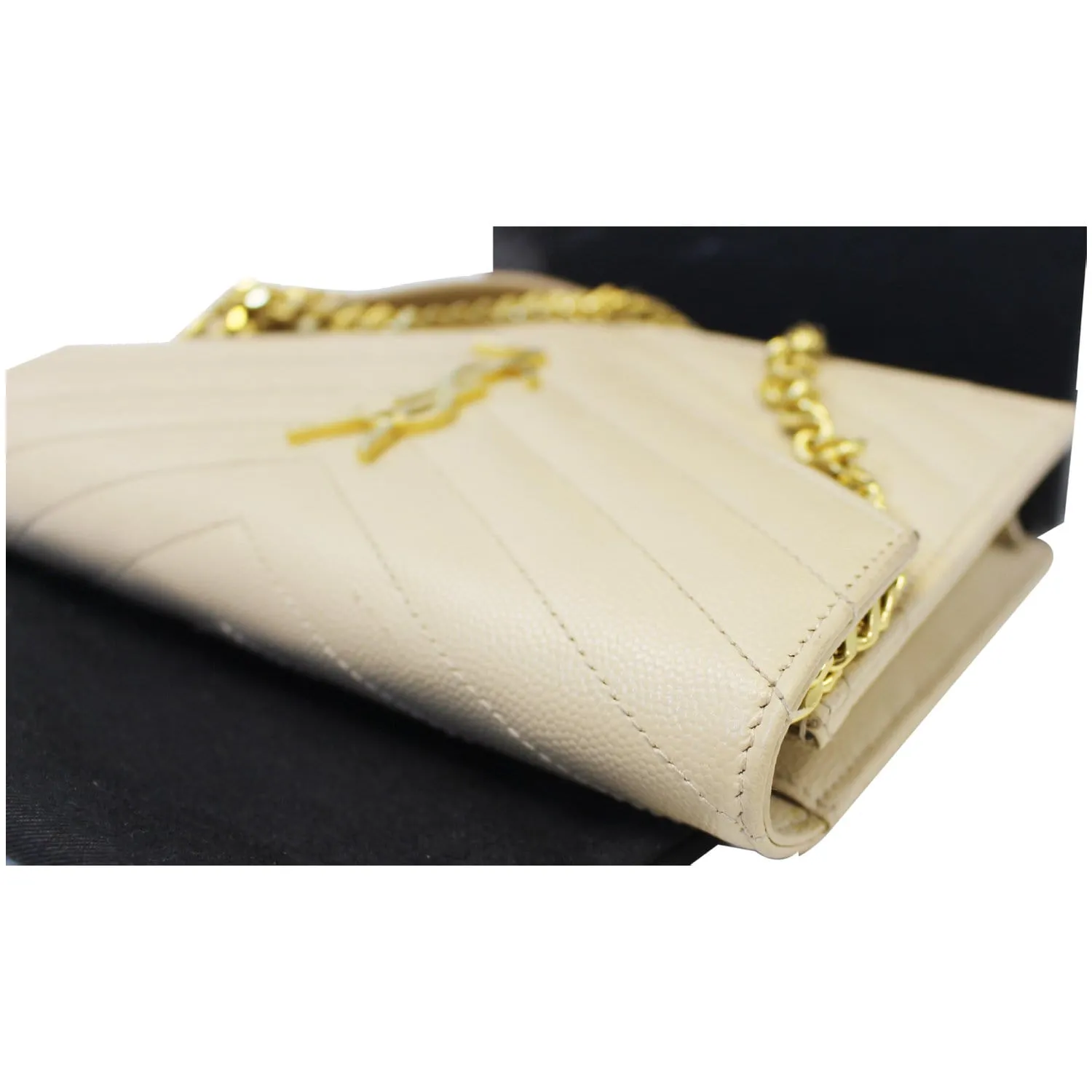 SAINT LAURENT Grain De Poudre Monogram Chain Wallet Powder