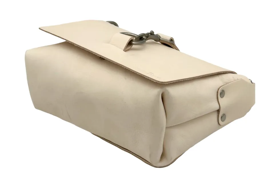Seasoned No. 918 - Campbell Crossbody in Natural Tan