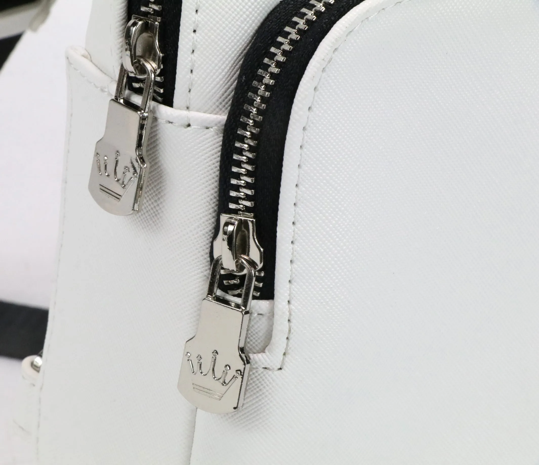 STORM WHITE CROSSBODY SLING BAG