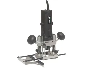 TREND T4Ek 1/4In Variable Speed Router 850W 240V
