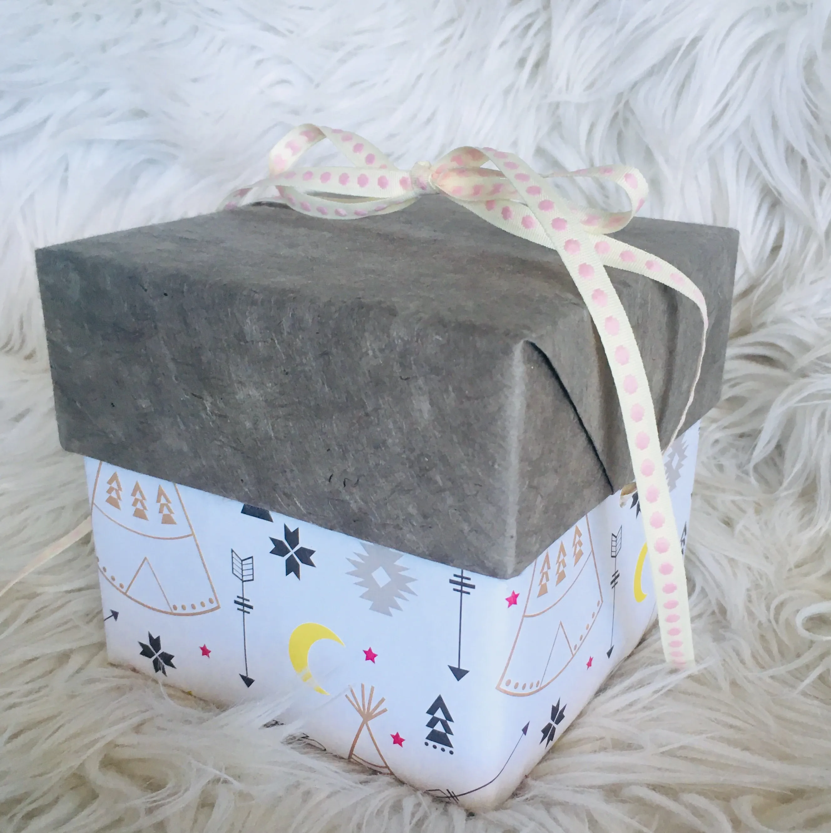 Tribal Trend Pink & Grey