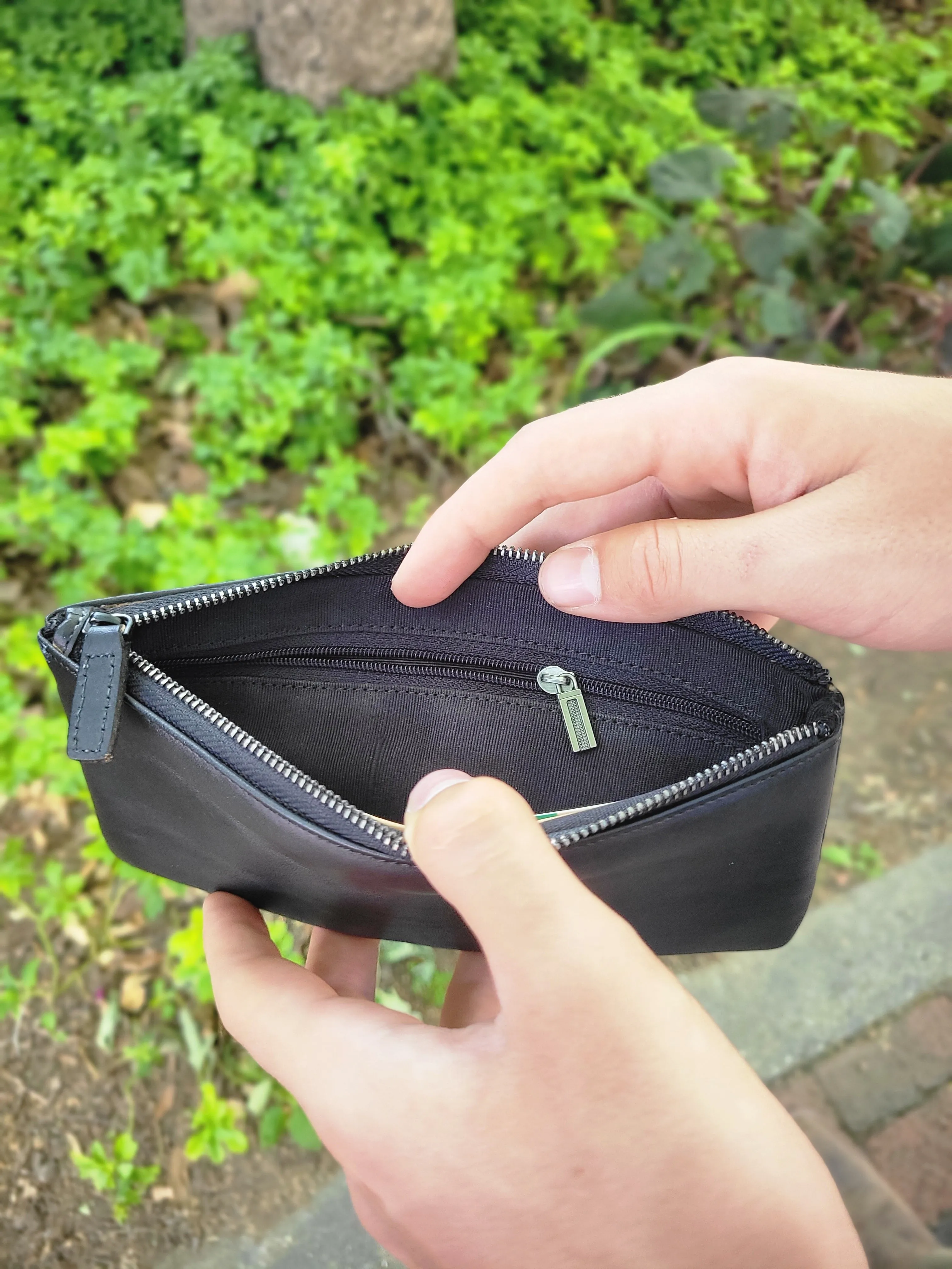 Versatile Long Wallet, Distressed Leather (Unisex)