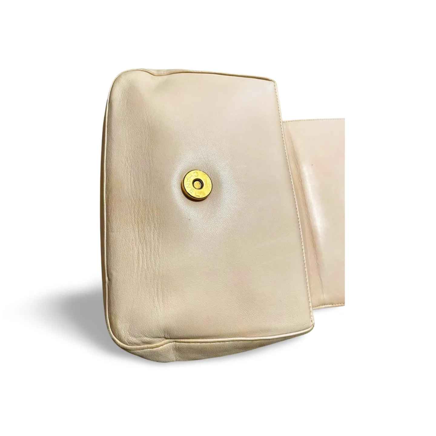 Vintage CHANEL pale pink beige lambskin chain shoulder bag with golden camellia flower motif on flap. Hard-to-find, Rare purse. 060903ac1