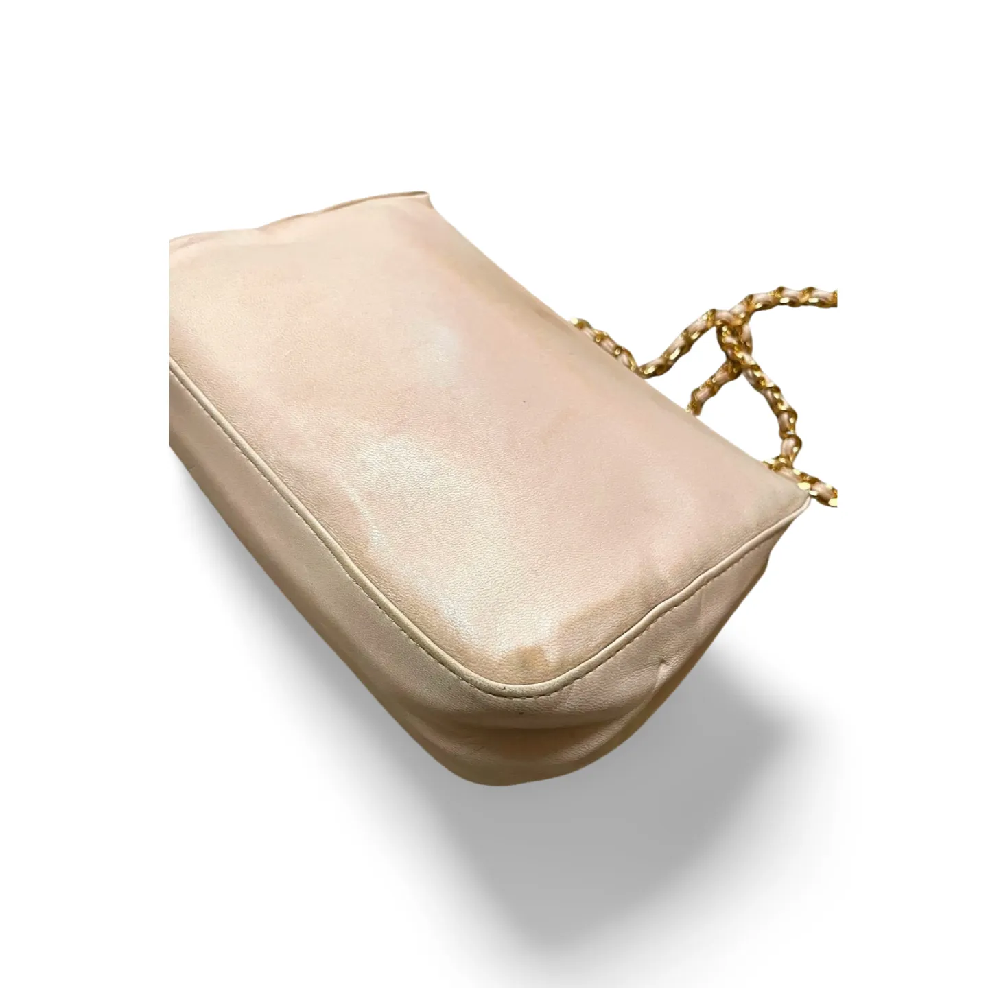 Vintage CHANEL pale pink beige lambskin chain shoulder bag with golden camellia flower motif on flap. Hard-to-find, Rare purse. 060903ac1