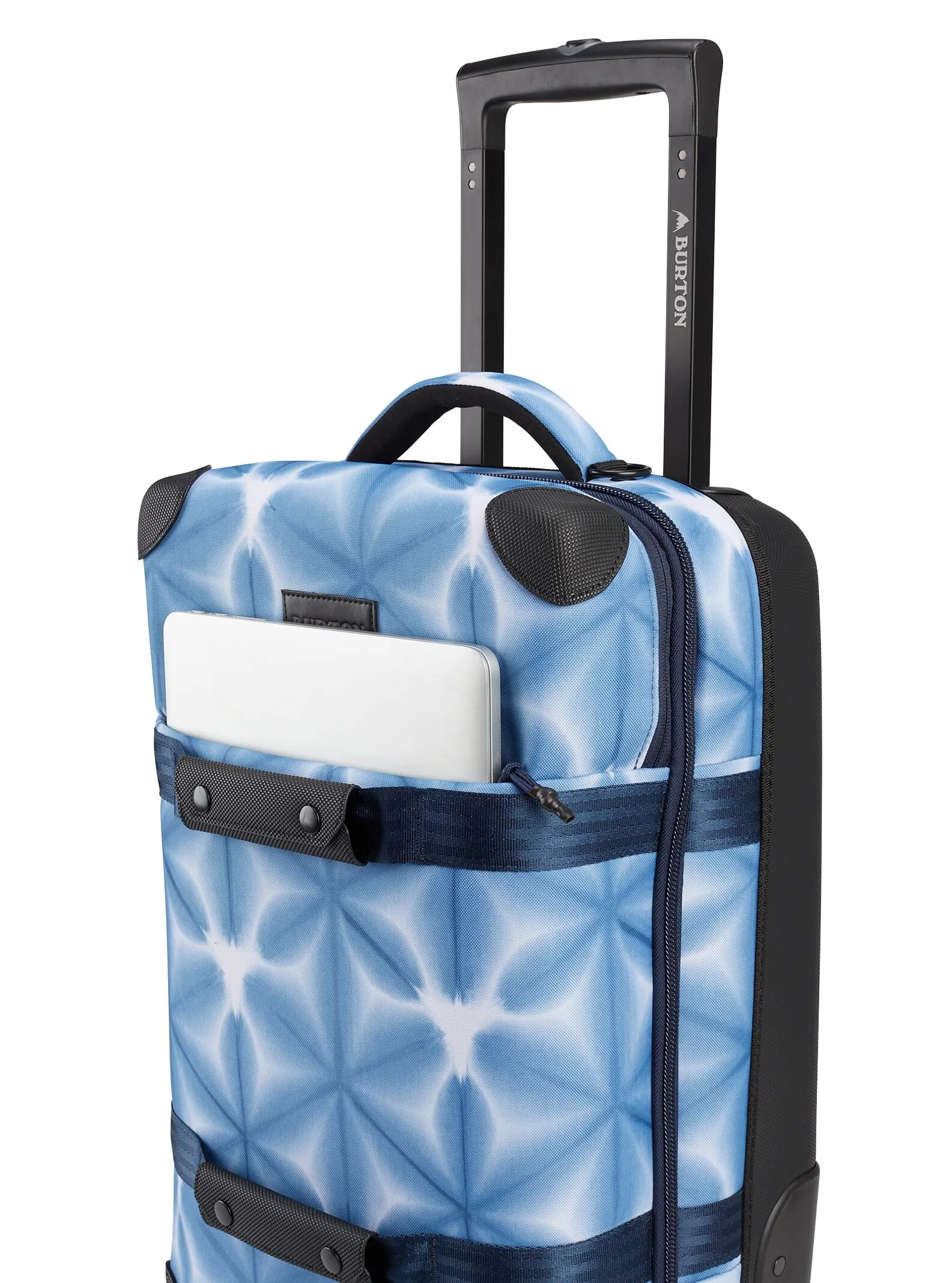 Wheelie Flight Deck 38L Travel Bag 2022