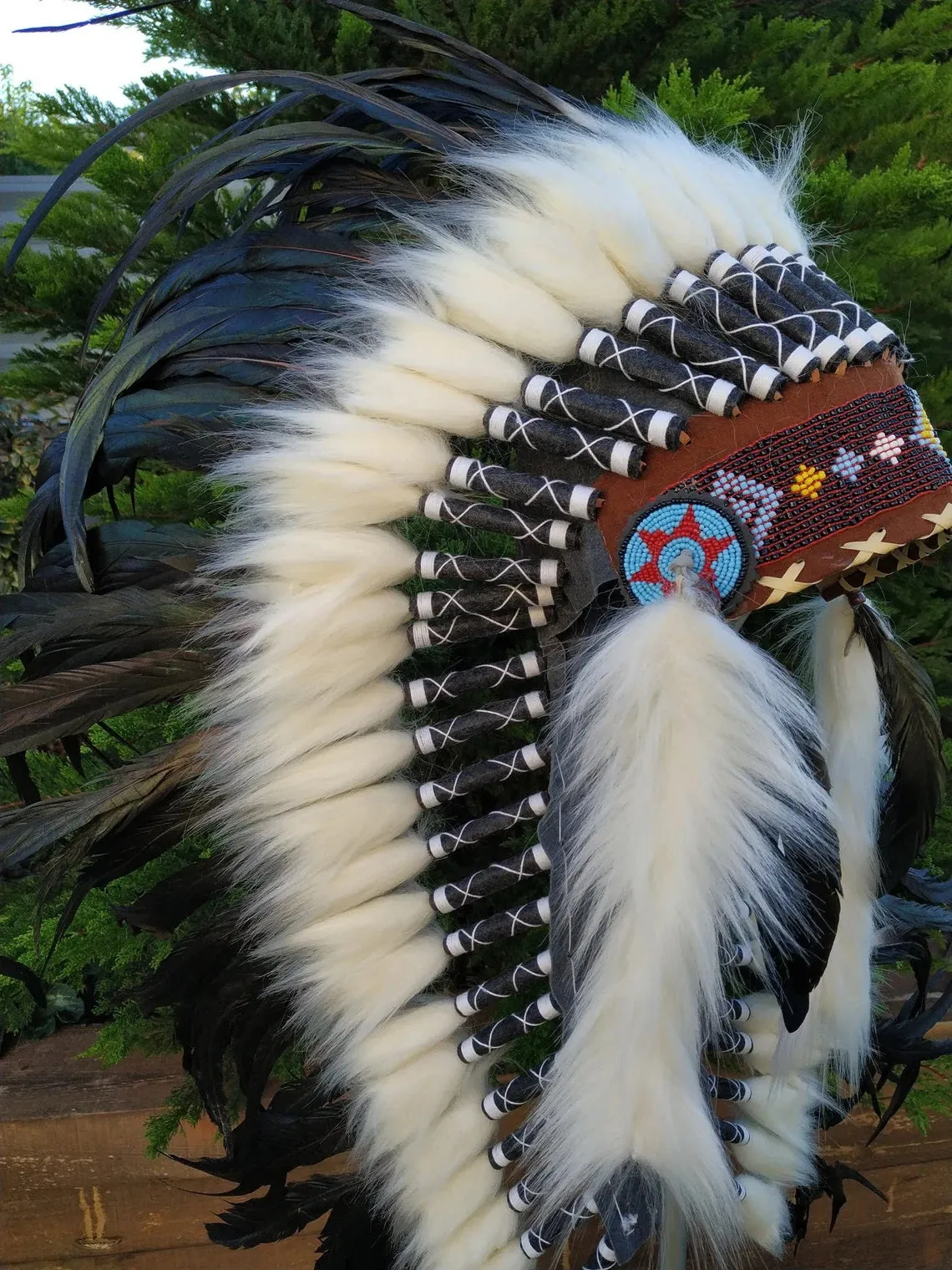 Y23-A003 - Indian Native American Medium natural color Feather Headdress 36" long war bonnet